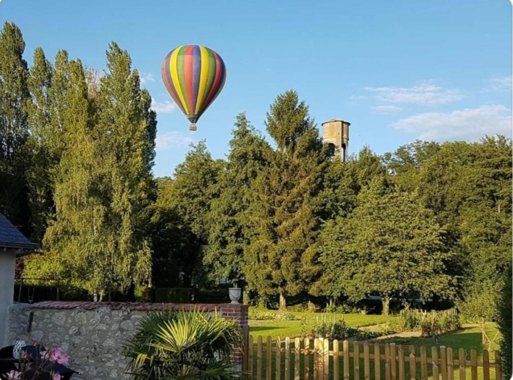 Le Coeur De La Petite Cisse Bed & Breakfast Monteaux Dış mekan fotoğraf