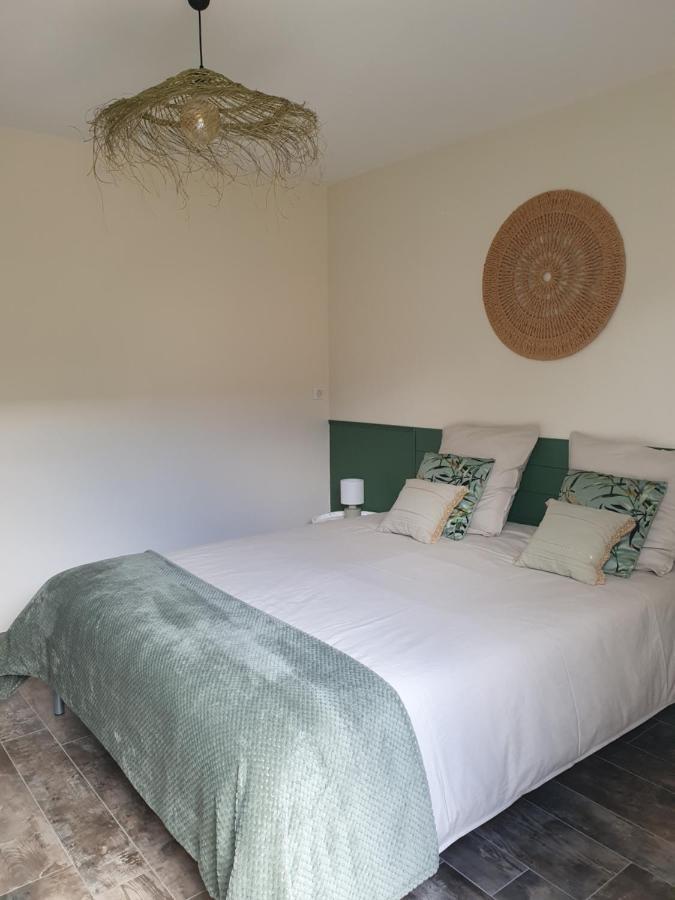 Le Coeur De La Petite Cisse Bed & Breakfast Monteaux Dış mekan fotoğraf