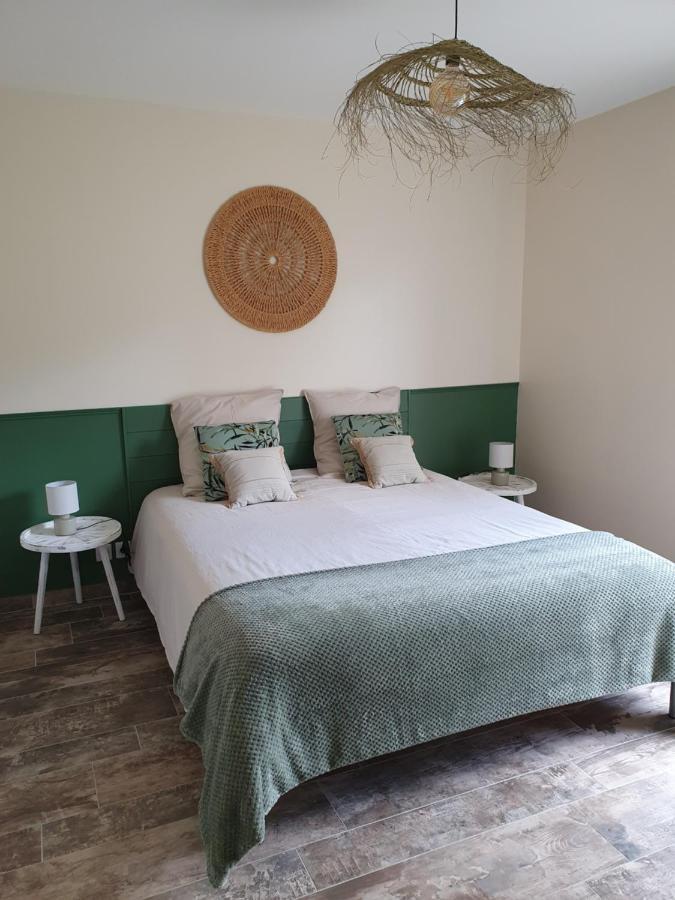Le Coeur De La Petite Cisse Bed & Breakfast Monteaux Dış mekan fotoğraf